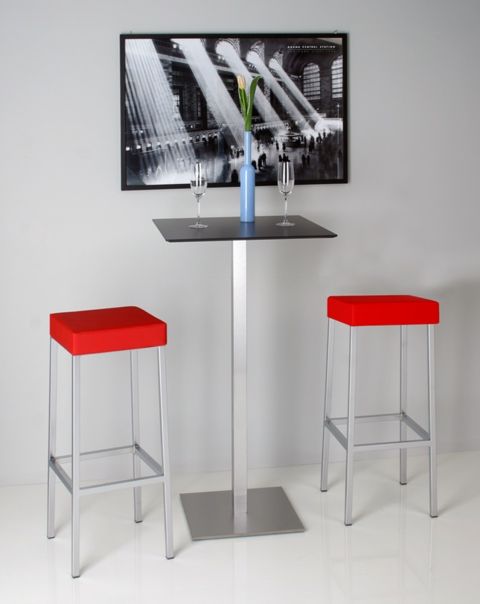 Barová kovová židle