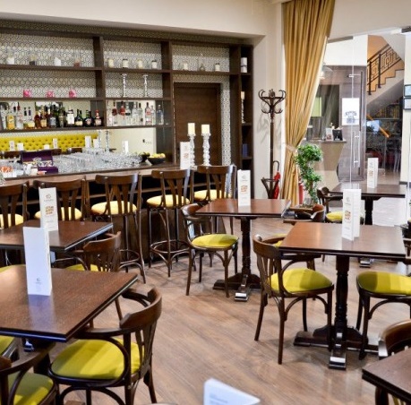 Stojan na kabáty CLASSICO