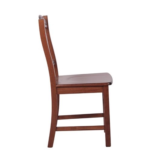 Pohodlné dřevěné židle