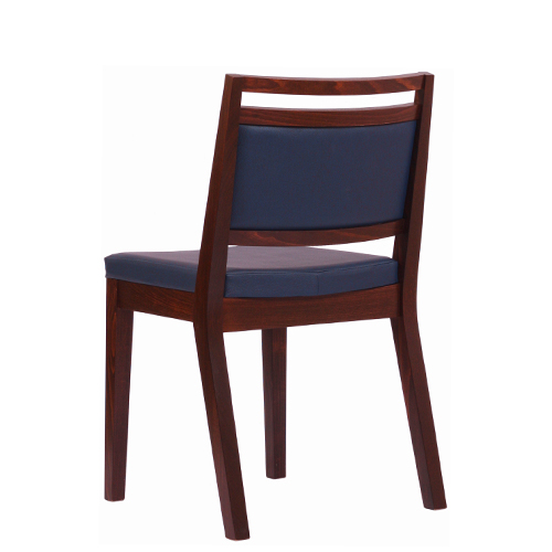 Pohodlné restaurační dřevěné židle