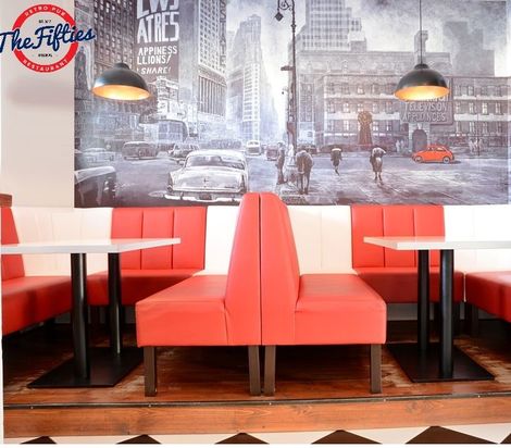 Retro Fifties Bar