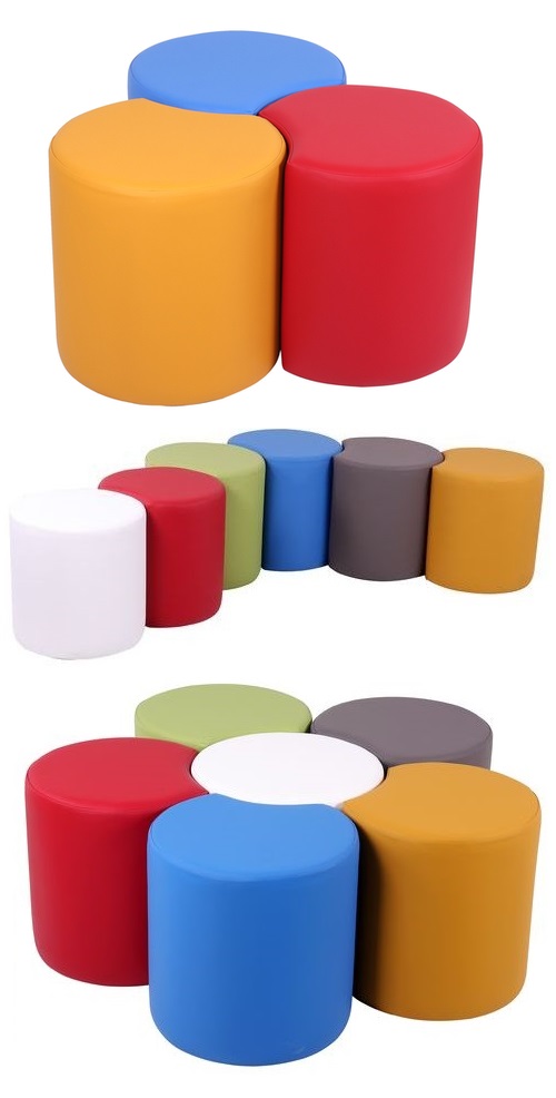 Taburety ROSA S lze libovolně sestavovat do hravých tvarů. Taburety čalouněné pro sestavovaní oblíbených tvarů.