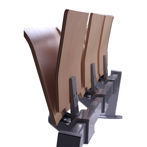 Sklapovací sedáky kovové lavice