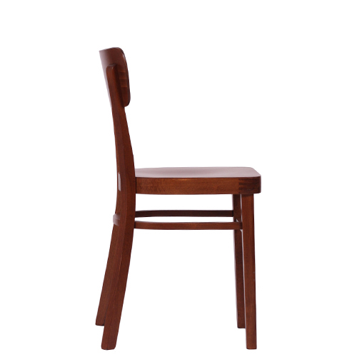 dřevěné židle do restaurace