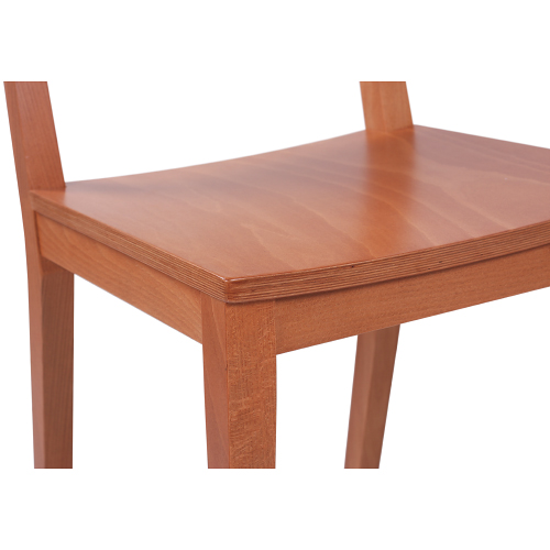 dřevěný sedák židle