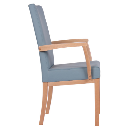 Dřevěné čalouněné židle s loketní opěkou