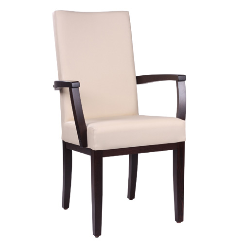 Drevené stoličky pre reštaurácie