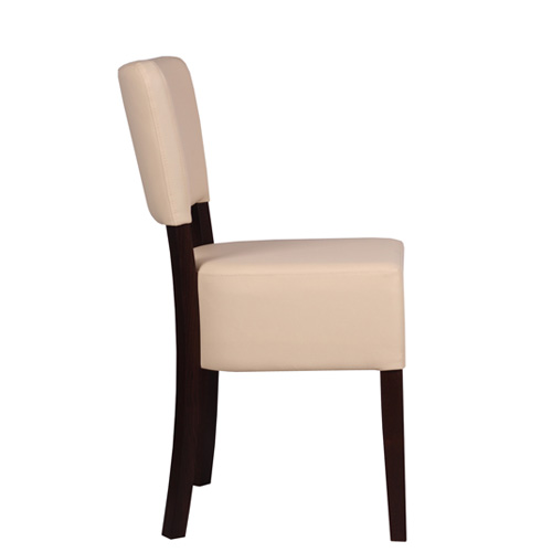 čalouněné dřevěné židle