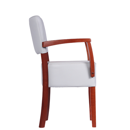 Moderní dřevěná židle