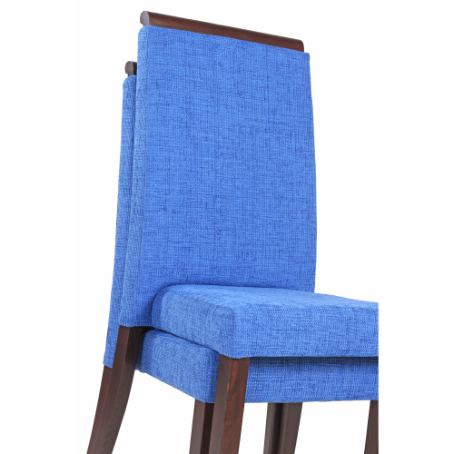 Dřevěné čalouněné židle možností stohování