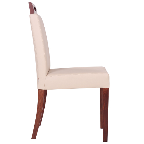 Dřevěné židle do restaurace