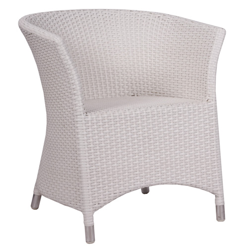 Kžeslo z um,ělého ratanu