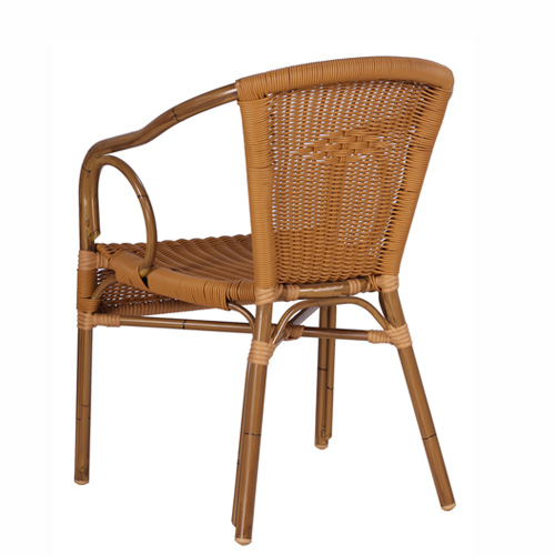 Zahradní nábytek s možností stohování