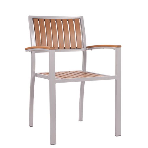 Zahradní židle s možností stohování