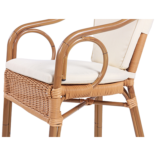 Zahradní židle s možností stohování