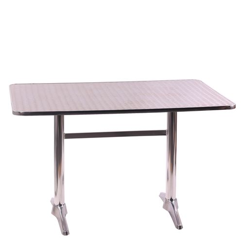 Hliníkové zahradní stoly