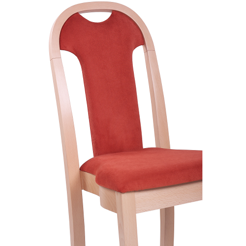 Drevené stoličky do reštaurácie s možnosťou stohovania