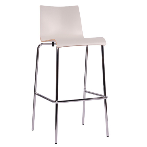 sedáková tvarovka a kovové barové židle