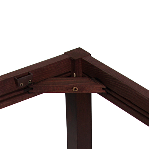 Odolná konstrukce dřevěné stoly