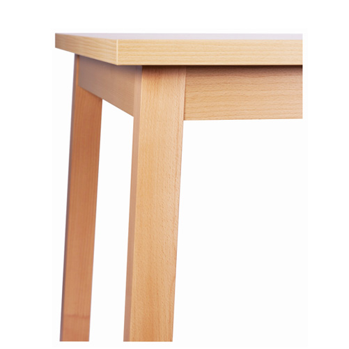 Dřevěné stoly a stolové pláty