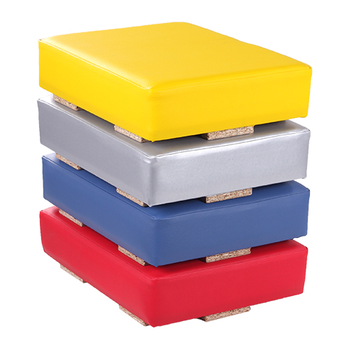 Čalouněné sedáky na pivní bednu