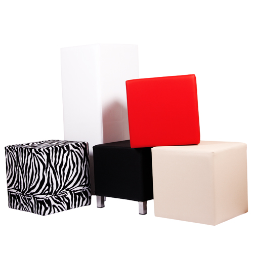 Sedací taburetky a kostky